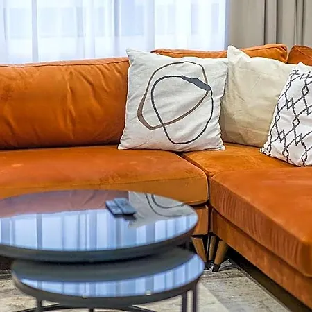 Phoenix Hotel 4*